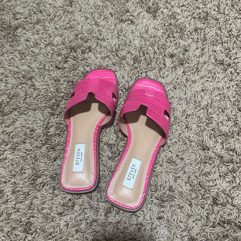 Steven Fuchsia Women's Slide Sandals